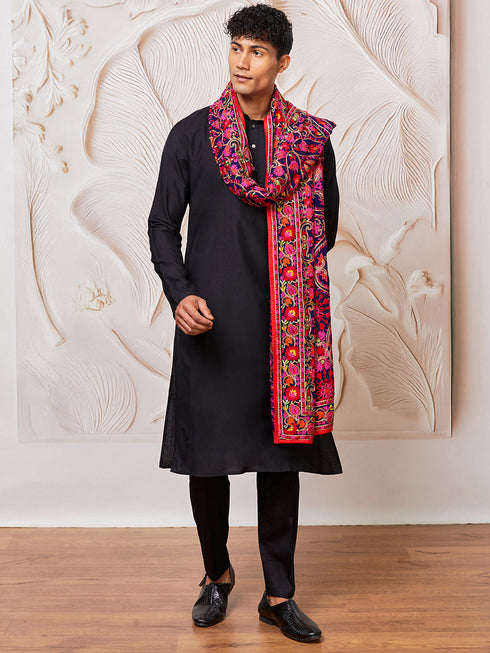 Men's Black Viscose Kurta, Pyjama And Dupatta Set.